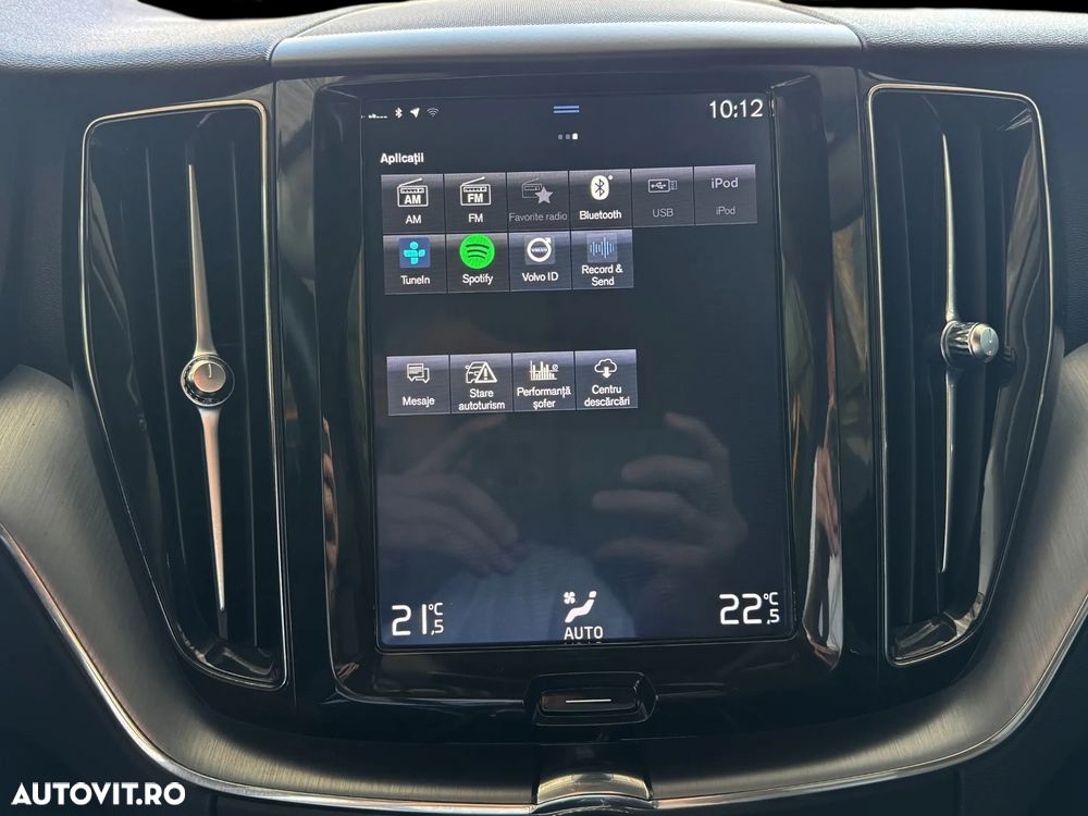 Volvo XC 60 D4 AWD Geartronic Momentum - 29