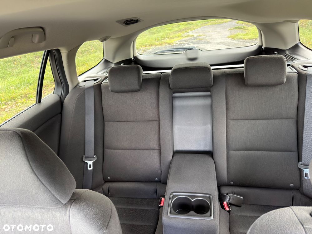 Honda Accord 2.0 Automatik Elegance - 11