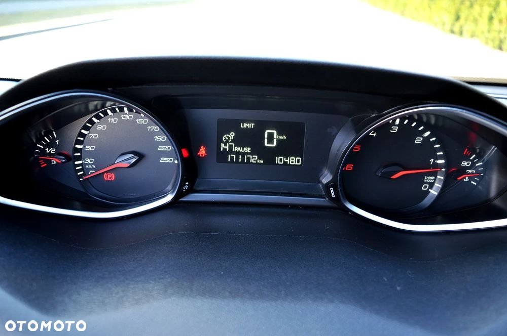 Peugeot 308 BlueHDi FAP 120 Stop & Start Allure - 28