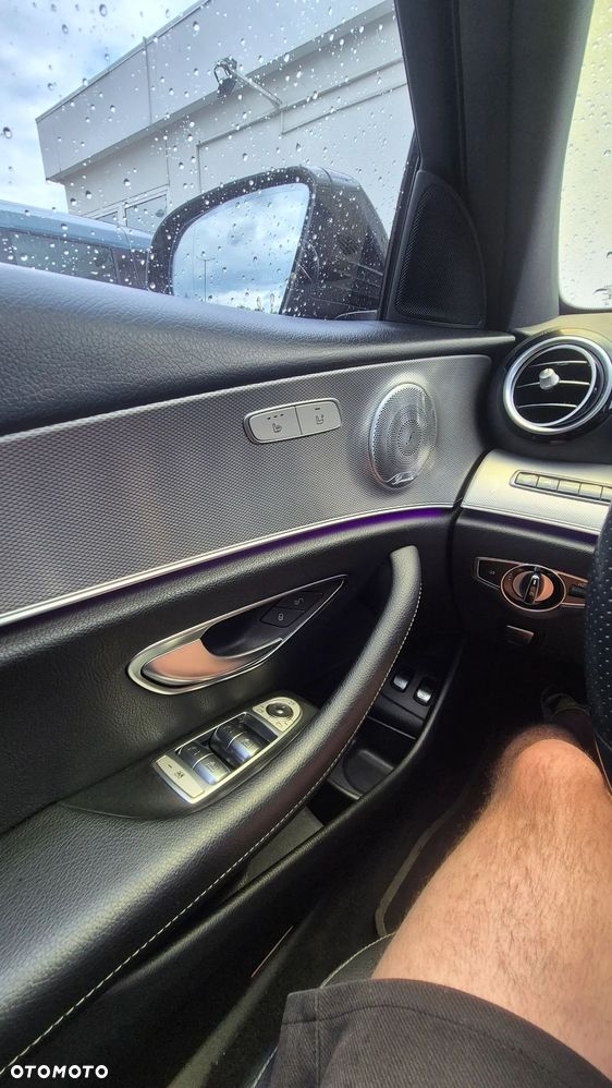 Mercedes-Benz Klasa E 220 d 9G-TRONIC - 18