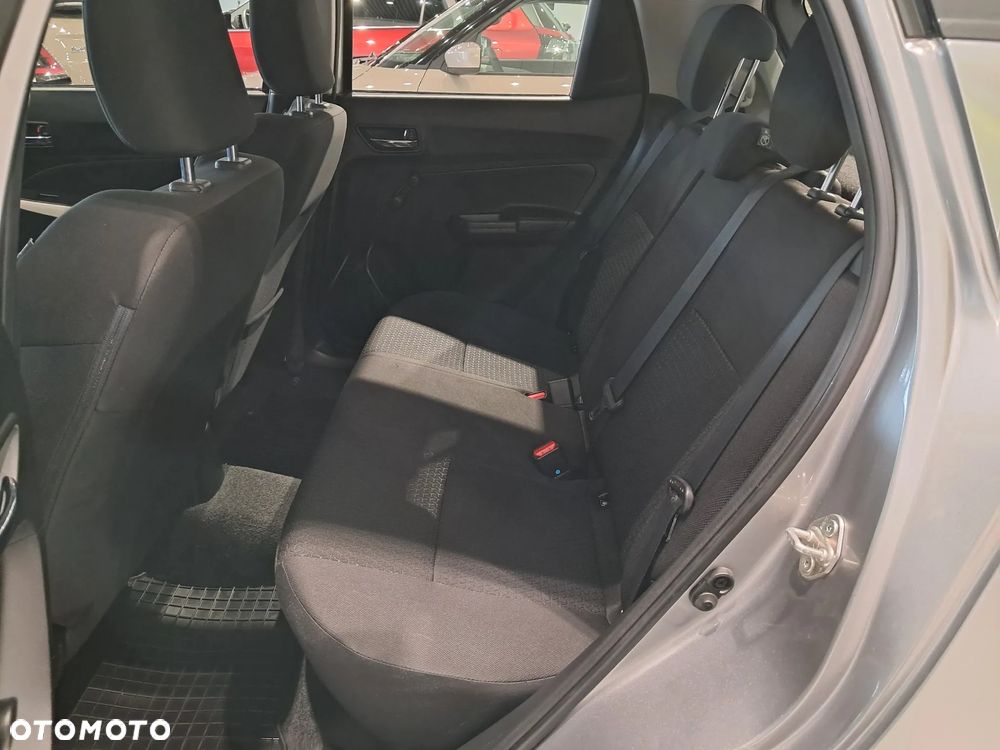 Suzuki Swift 1.2 Dualjet SHVS Premium CVT - 13