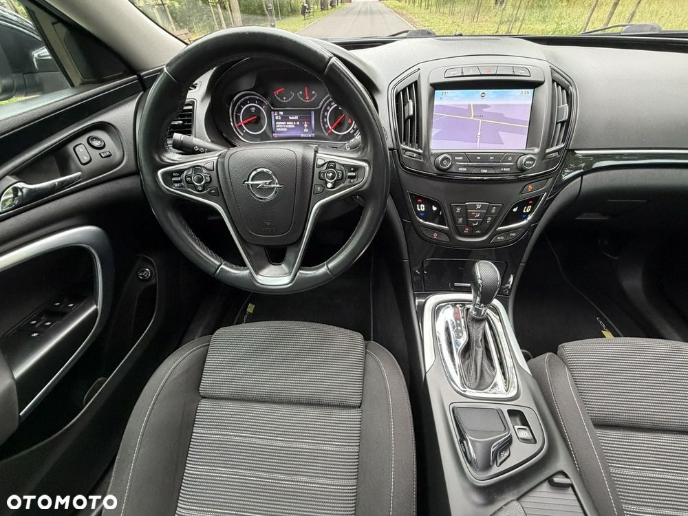 Opel Insignia - 38