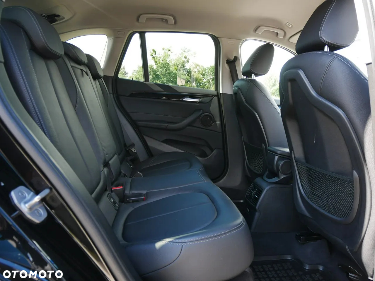 BMW X1 sDrive18d - 26