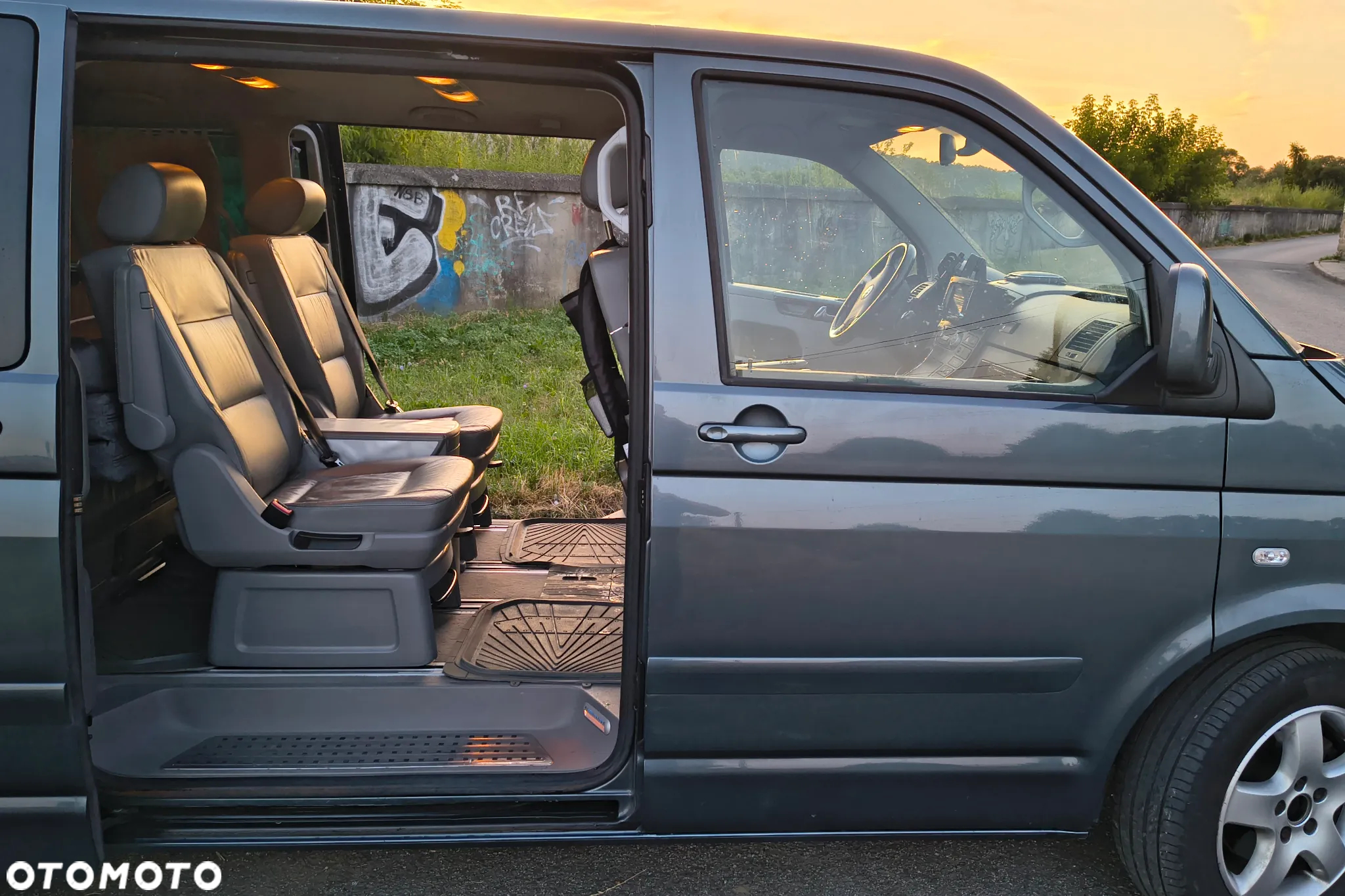 Volkswagen Multivan TDI L1 Highline - 17