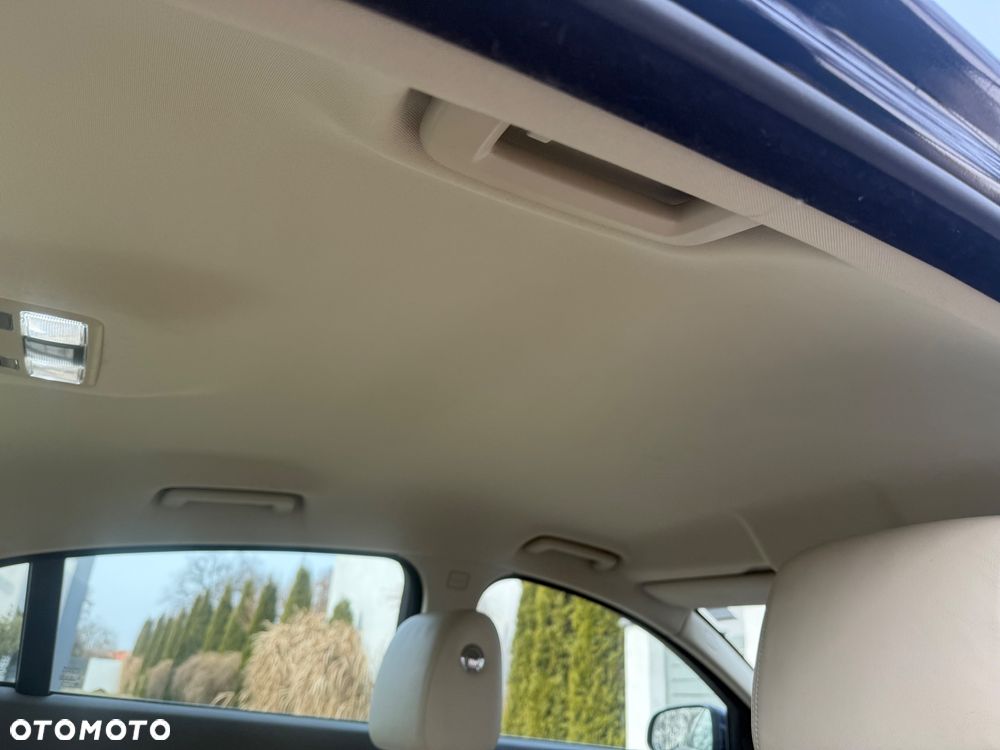 Jaguar XF 3.0 V6 Portfolio - 15