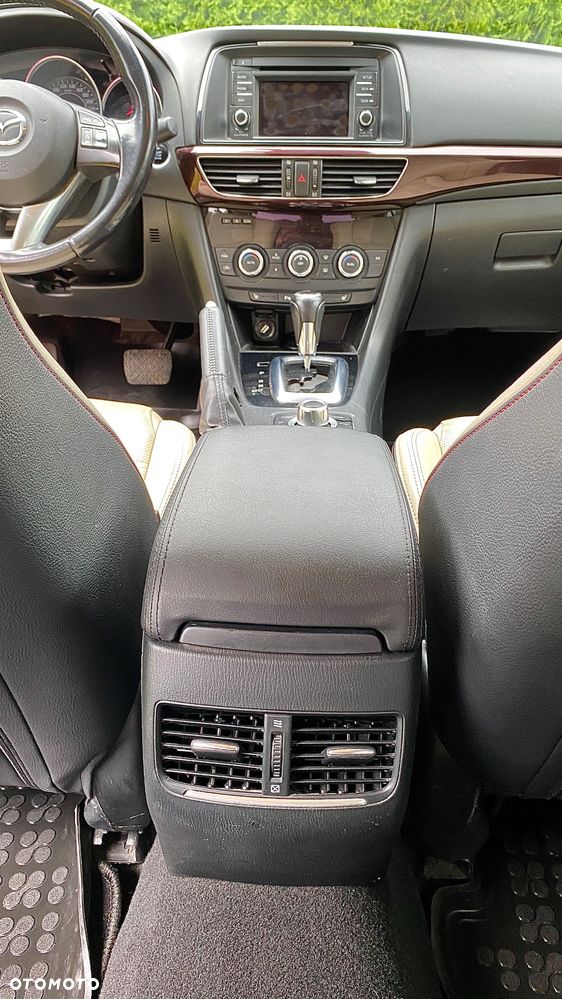 Mazda 6 - 11