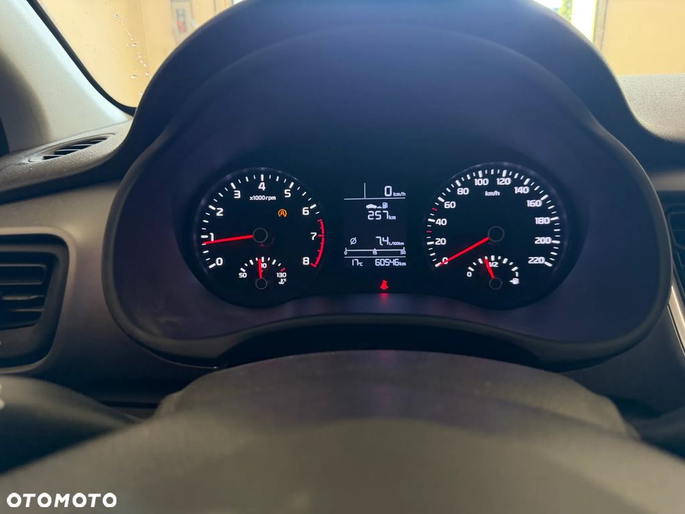 Kia Stonic 1.2 L - 3