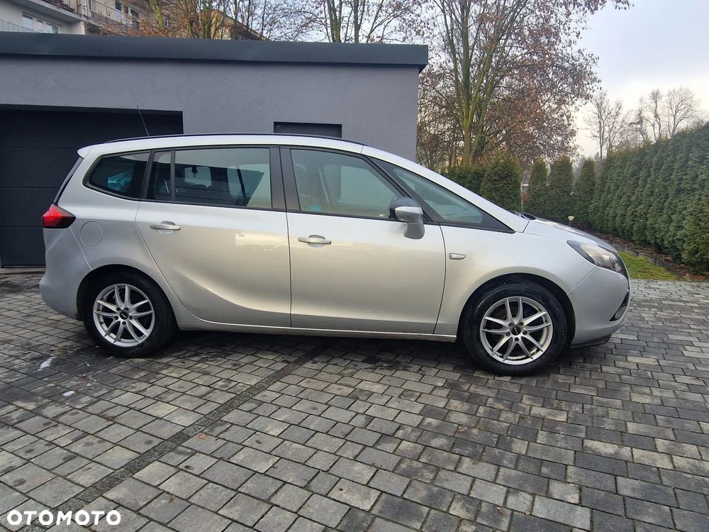 Opel Zafira - 7