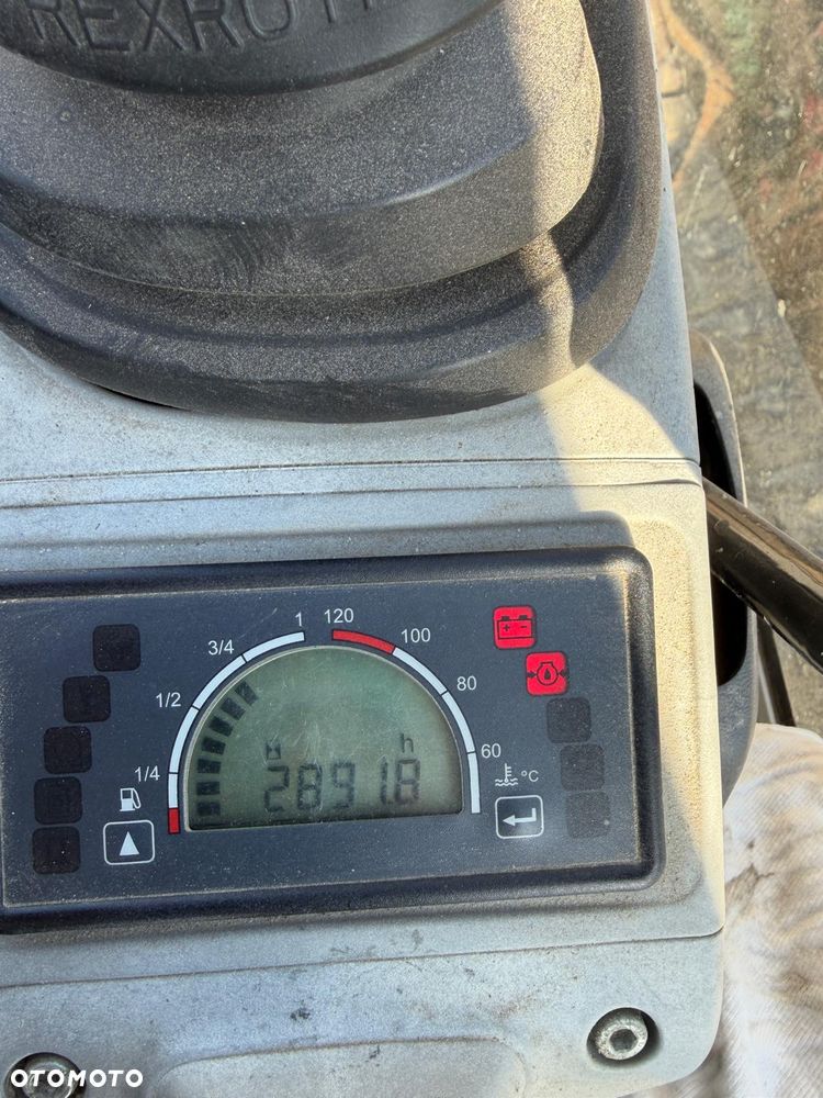 Wacker Neuson ET24 - 11