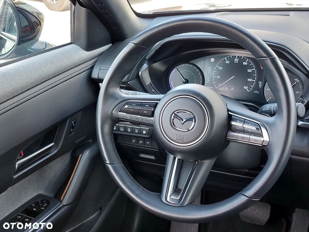 Mazda MX-30 - 10