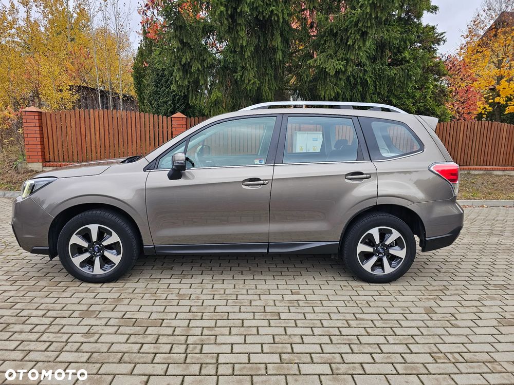 Subaru Forester 2.0 i Exclusive Lineartronic - 27