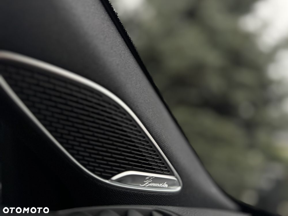 Mercedes-Benz CLA 250 4-Matic Edition 1 7G-DCT - 17