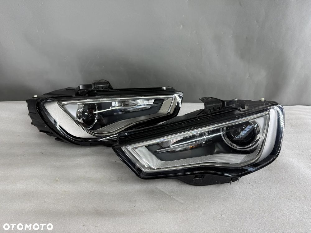 Reflektor lampa przednia lewa prawa Audi A3 S3 8V - 1