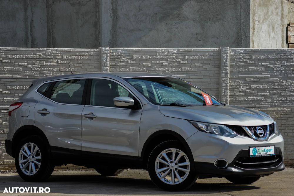 Nissan Qashqai 1.5 DCI N-Connecta - 15