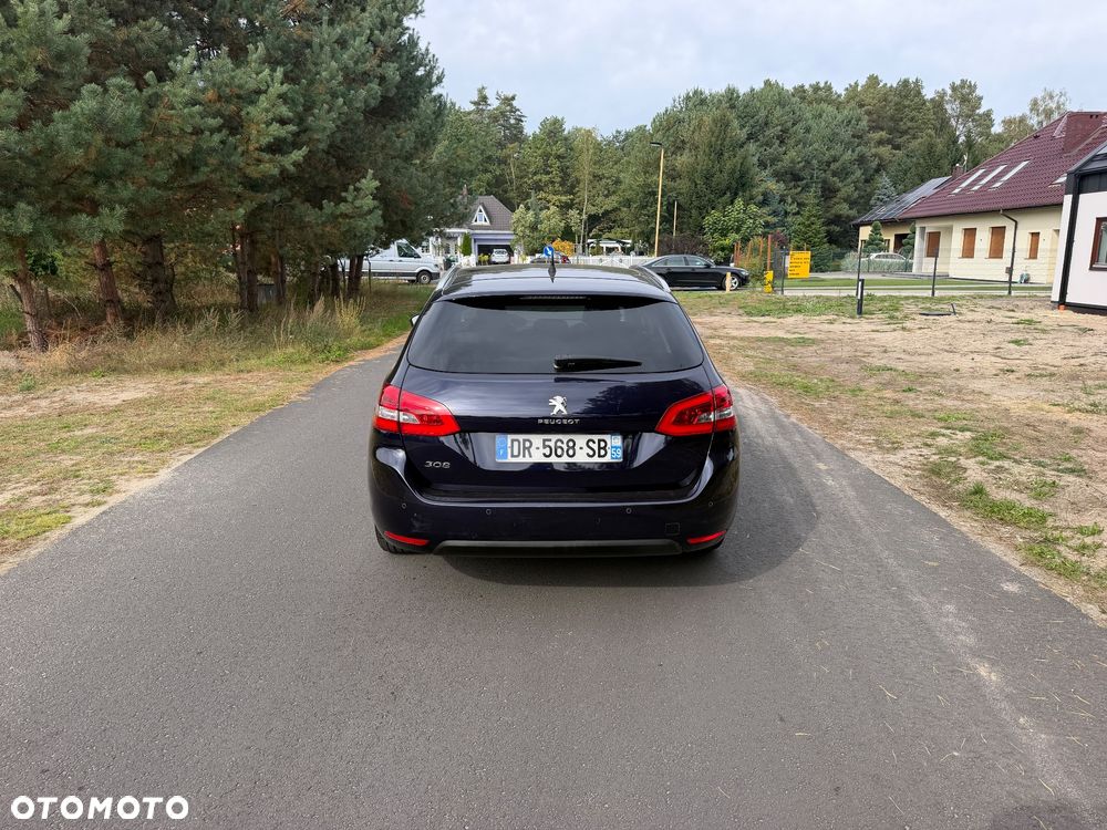 Peugeot 308 - 7
