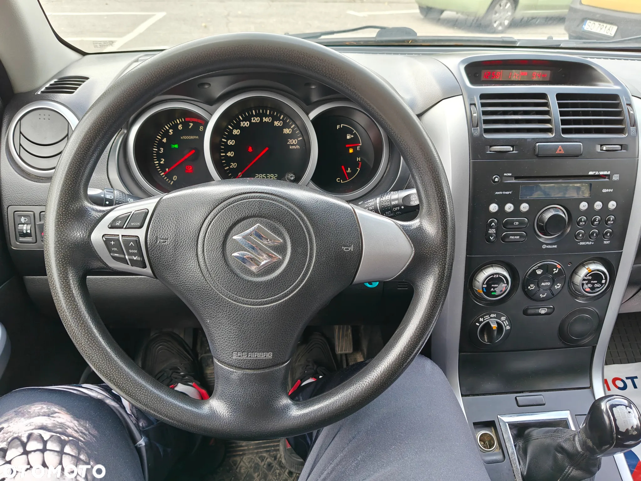 Suzuki Grand Vitara 2.0 - 19