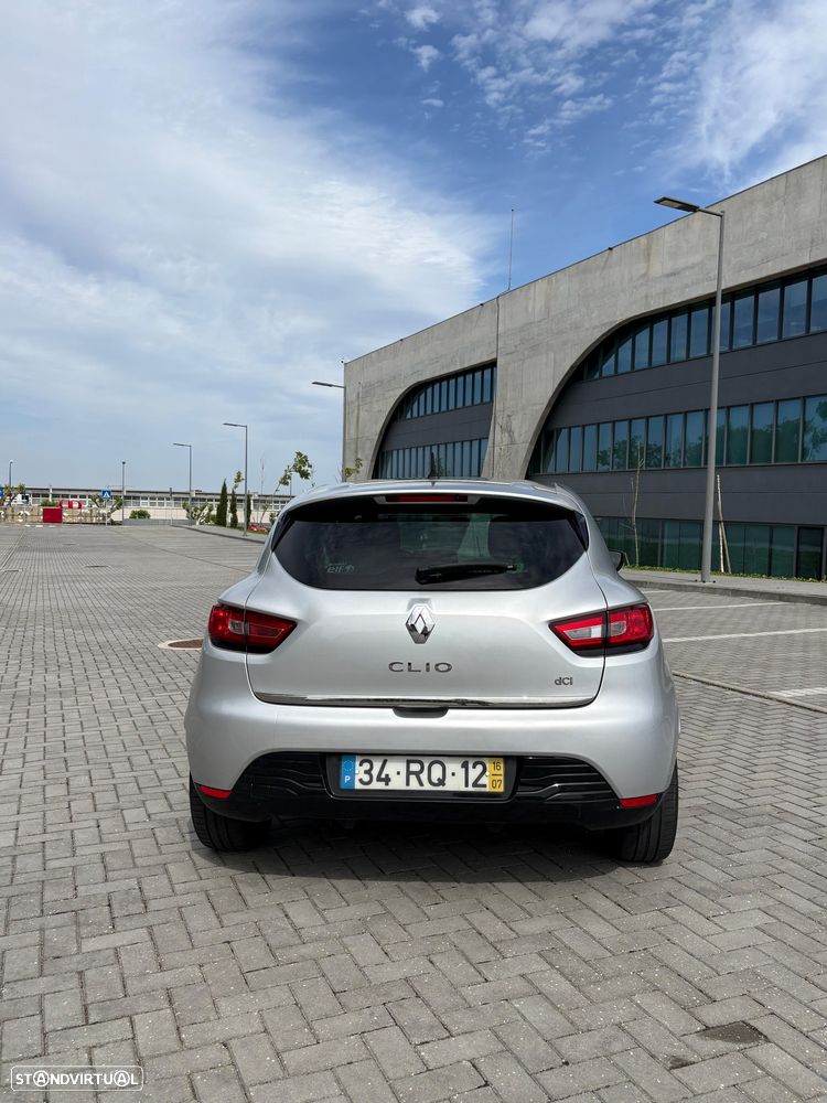 Renault Clio 1.5 dCi Limited - 6