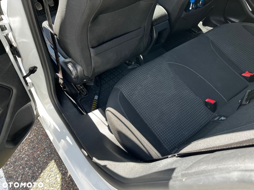 Peugeot 308 1.2 PureTech GPF Active S&S - 12