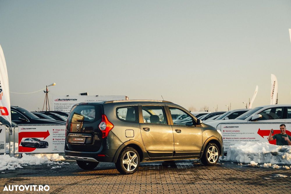 Dacia Lodgy 1.5 Blue dCi Stepway - 3