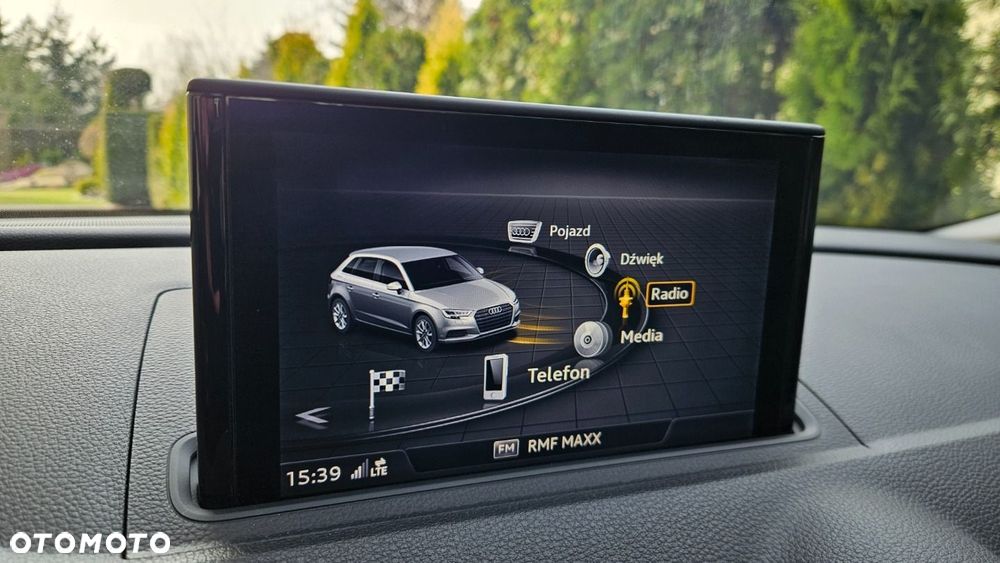 Audi A3 Sportback 1.4 TFSI CoD ultra Attraction - 34