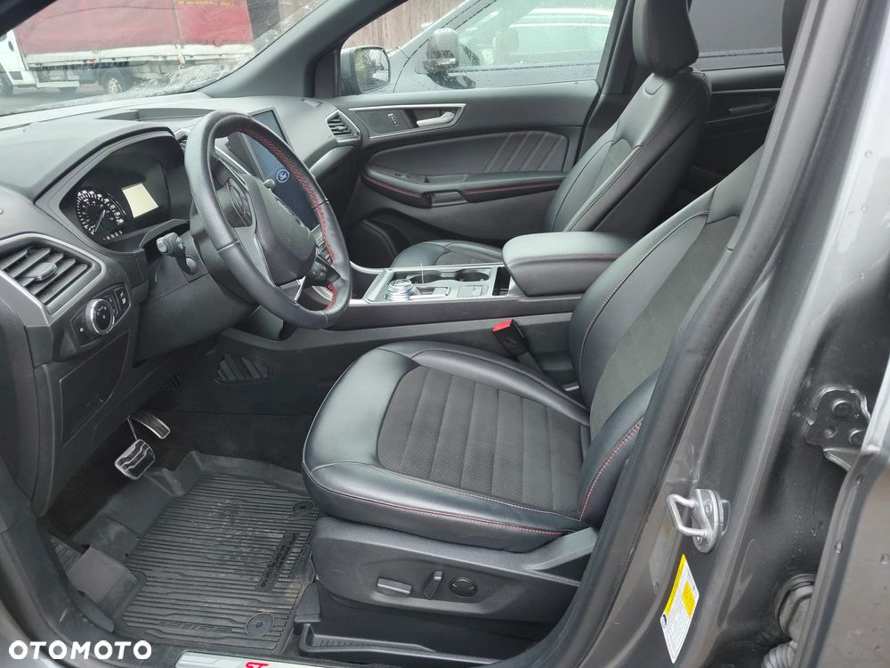 Ford Edge - 40