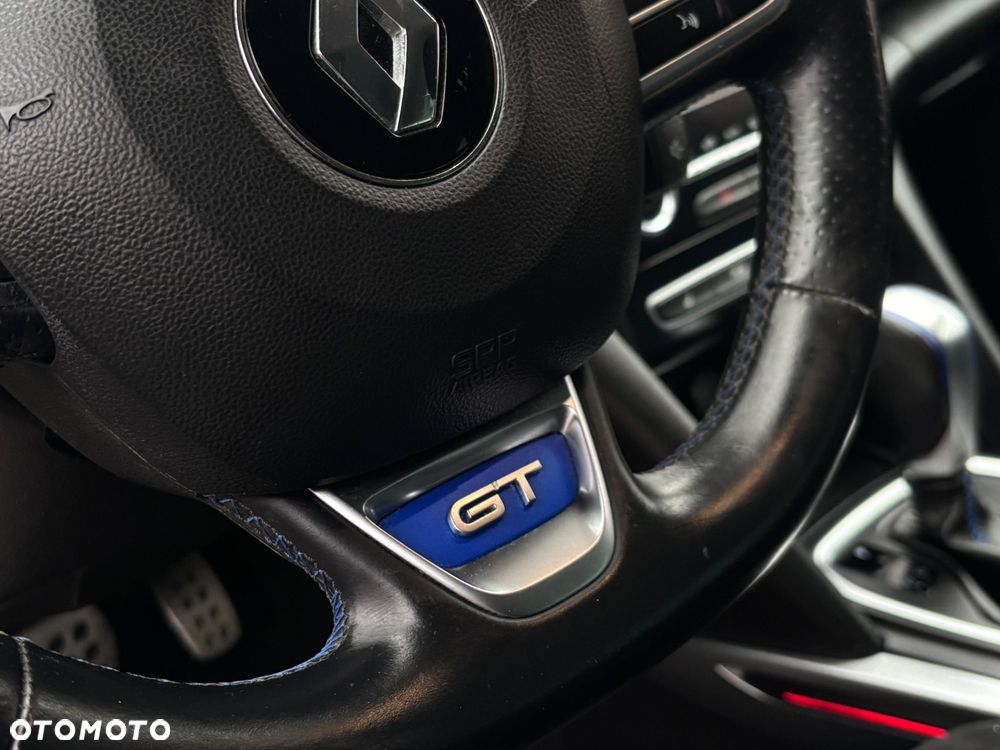Renault Megane ENERGY TCe 205 EDC GT - 22