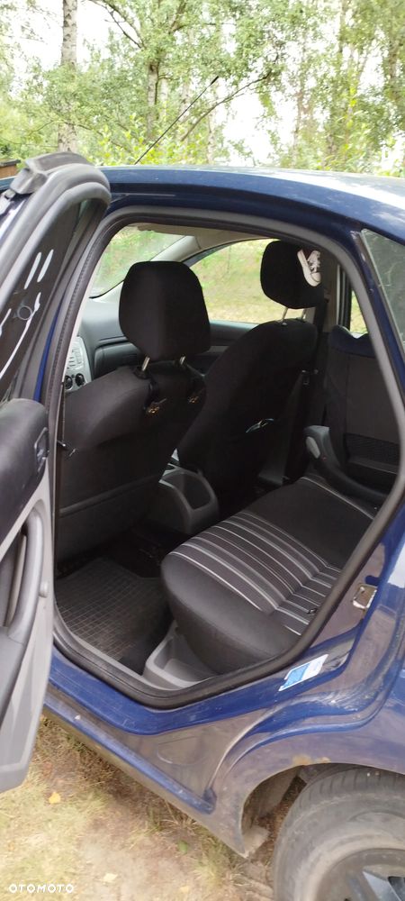 Ford Focus - 8