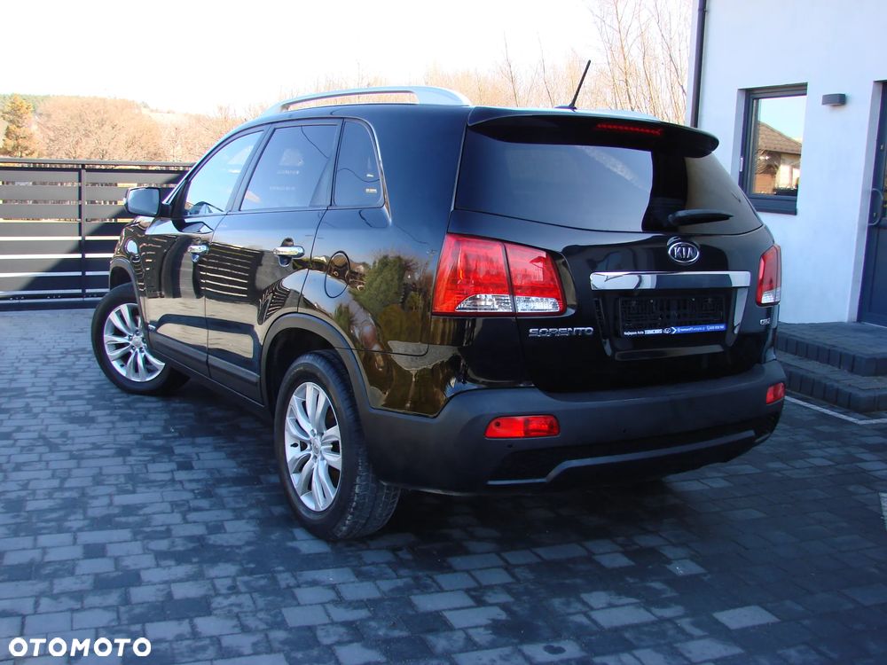 Kia Sorento - 16
