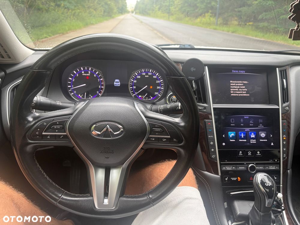 Infiniti Q50 - 17