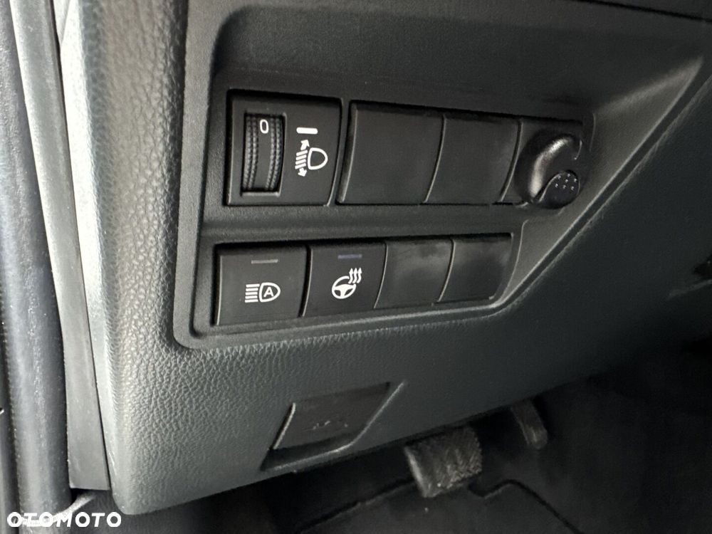 Toyota Yaris Hybrid 1.5 Style - 19