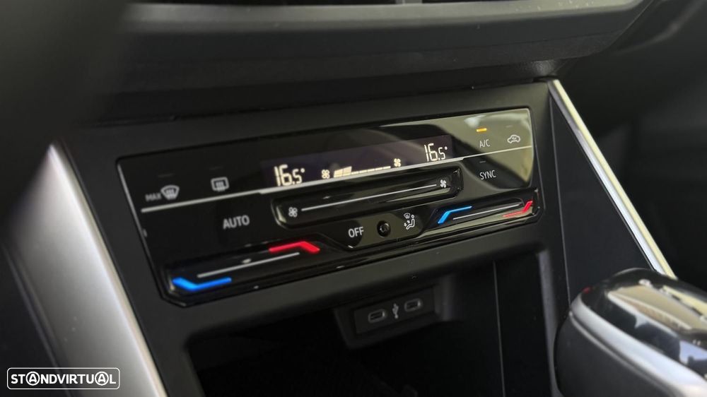 VW Taigo 1.0 TSI Style DSG - 18