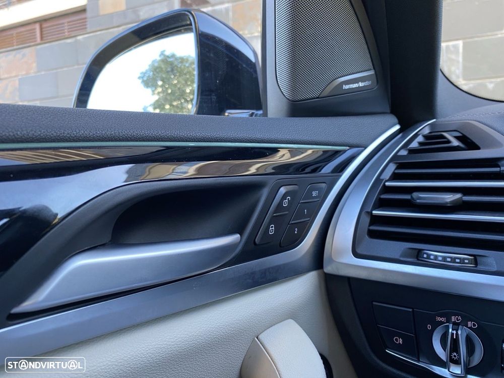 BMW iX3 M Sport Impressive - 16
