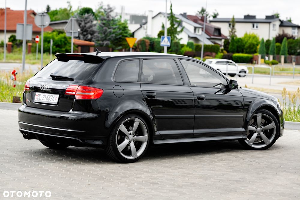 Audi RS3 Sportback - 14