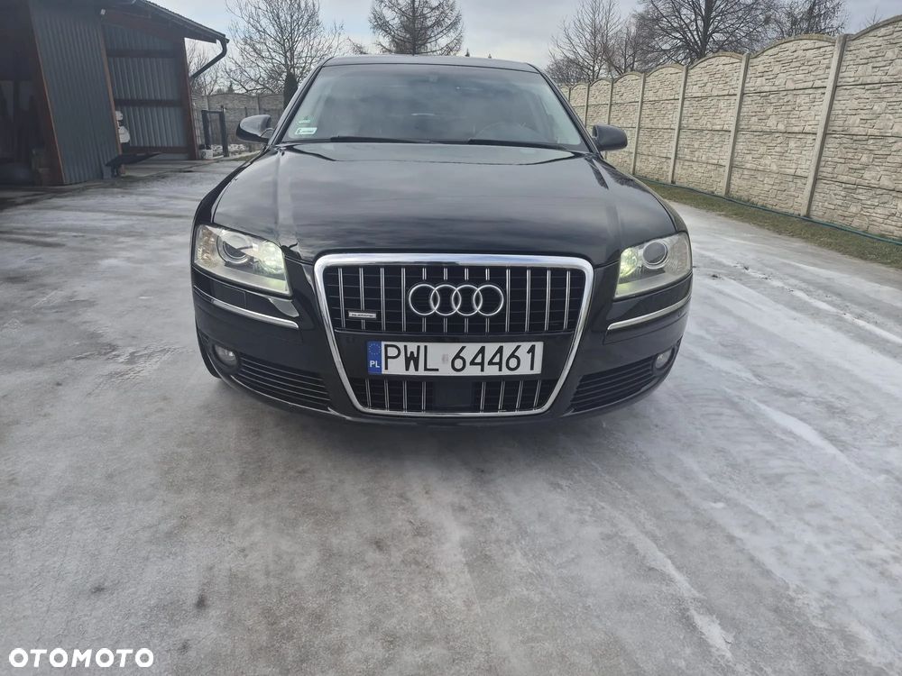 Audi A8 - 2