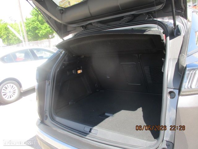 Peugeot 3008 BlueHDi 130 Stop & Start EAT8 Active - 10