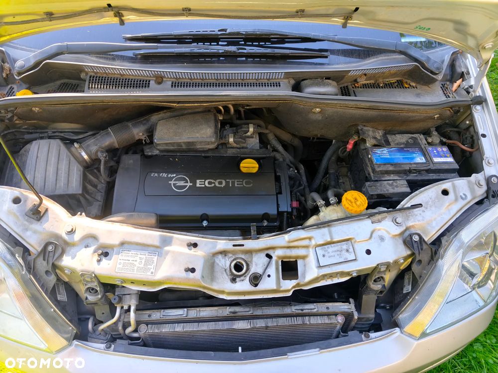 Opel Meriva 1.6 Cosmo - 15
