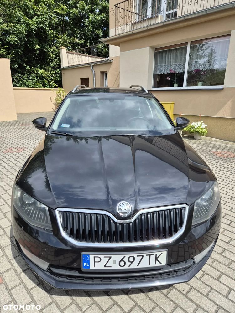 Skoda Octavia 2.0 TDI Elegance DSG - 4