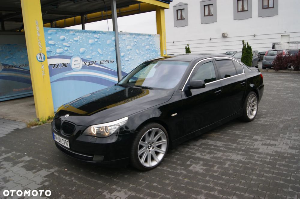 BMW Seria 5 525d Edition Lifestyle - 1