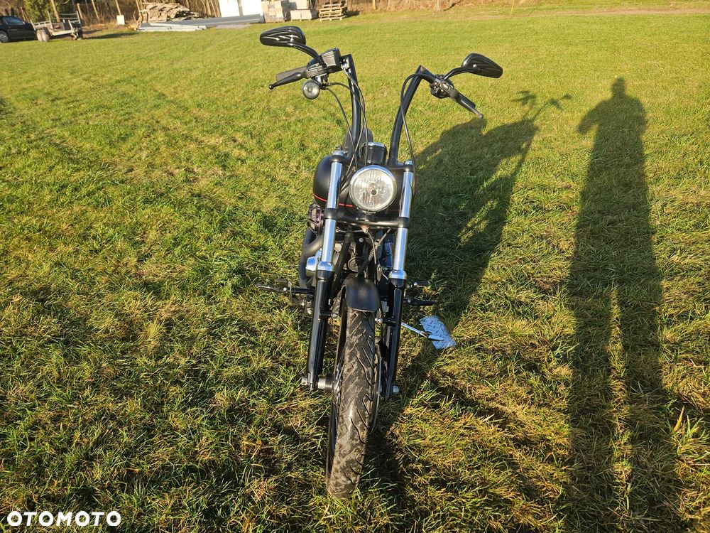 Harley-Davidson Softail Blackline - 4