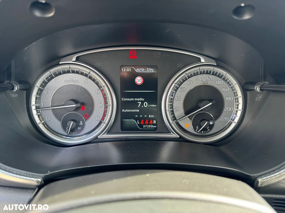 Suzuki Vitara 1.4 Boosterjet AllGrip MHEV Luxus - 16