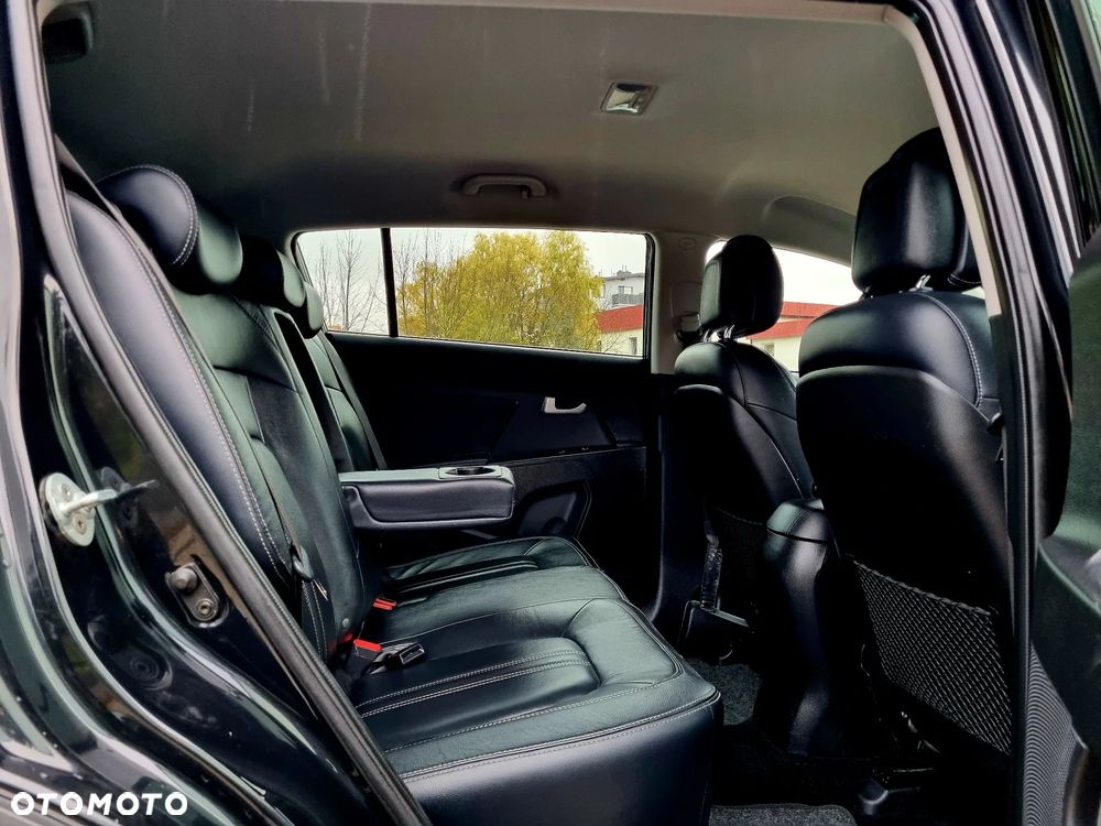 Kia Sportage 2.0 CRDI 4WD Automatik Vision - 12