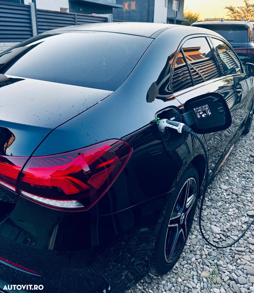 Mercedes-Benz A 250 e Aut. - 11