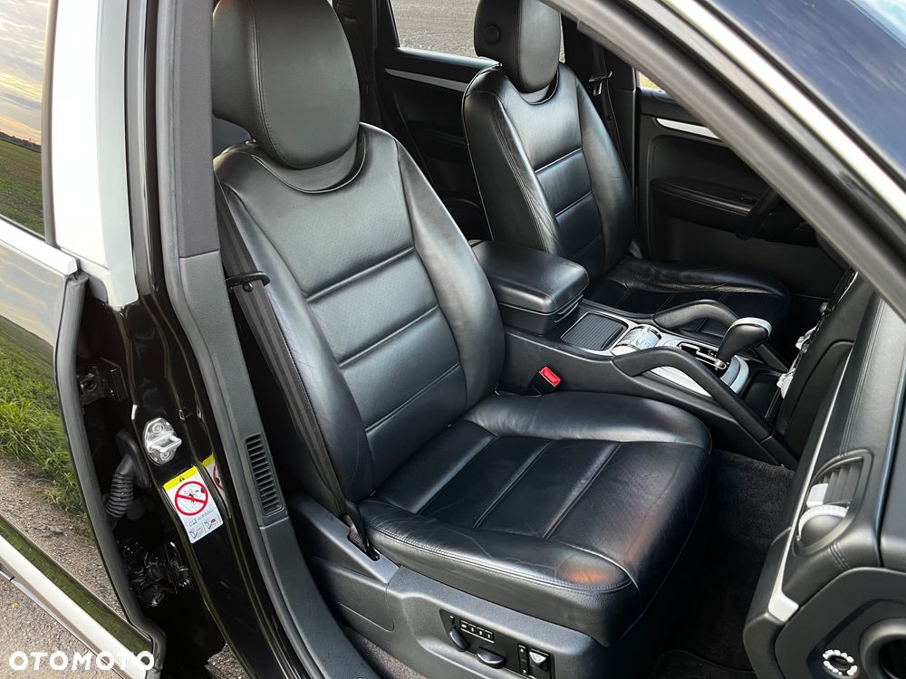 Porsche Cayenne - 20