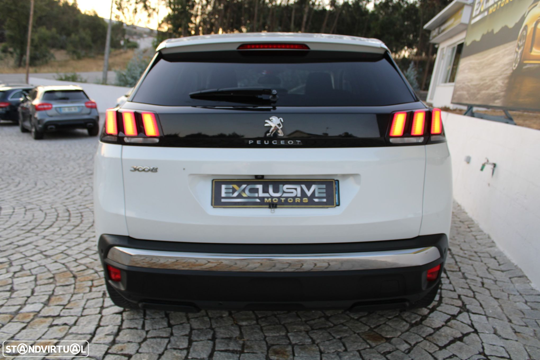 Peugeot 3008 1.6 BlueHDi Allure Grip Control - 4