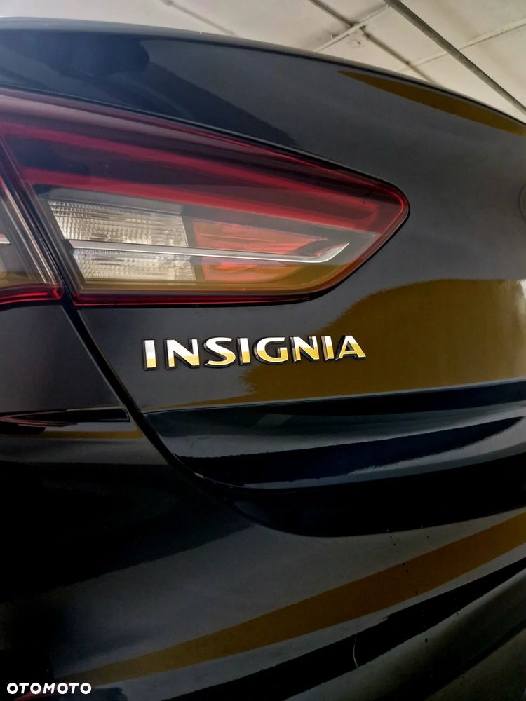 Opel Insignia 2.0 CDTI Elegance S&S - 20