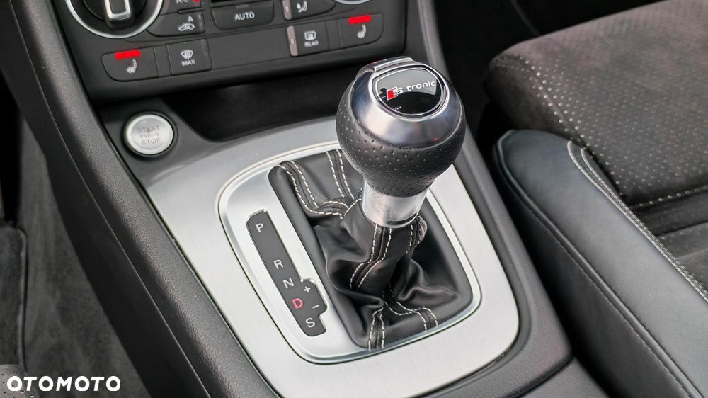 Audi Q3 2.0 TFSI Quattro S tronic sport - 32