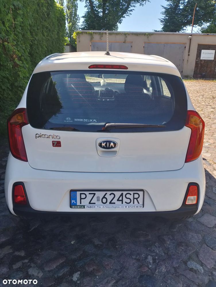 Kia Picanto 1.0 L - 8