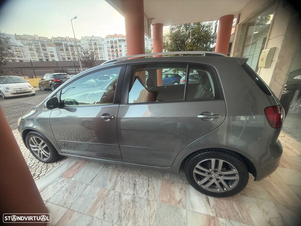 VW Golf Plus 1.6 TDi Highline - 54