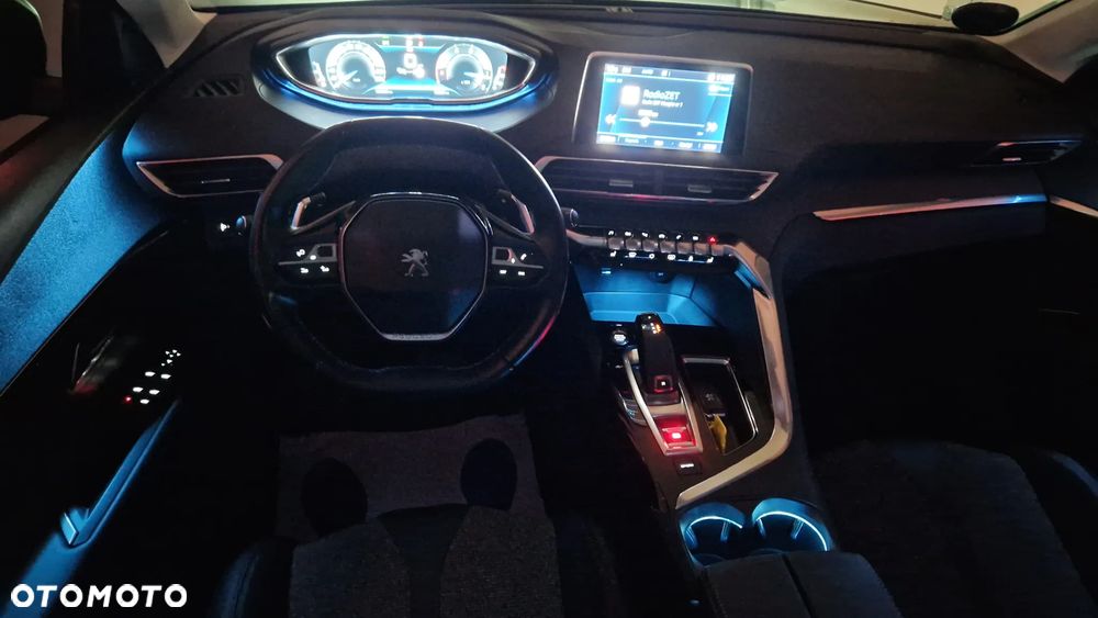 Peugeot 3008 BlueHDi 130 Stop & Start EAT8 Allure - 21