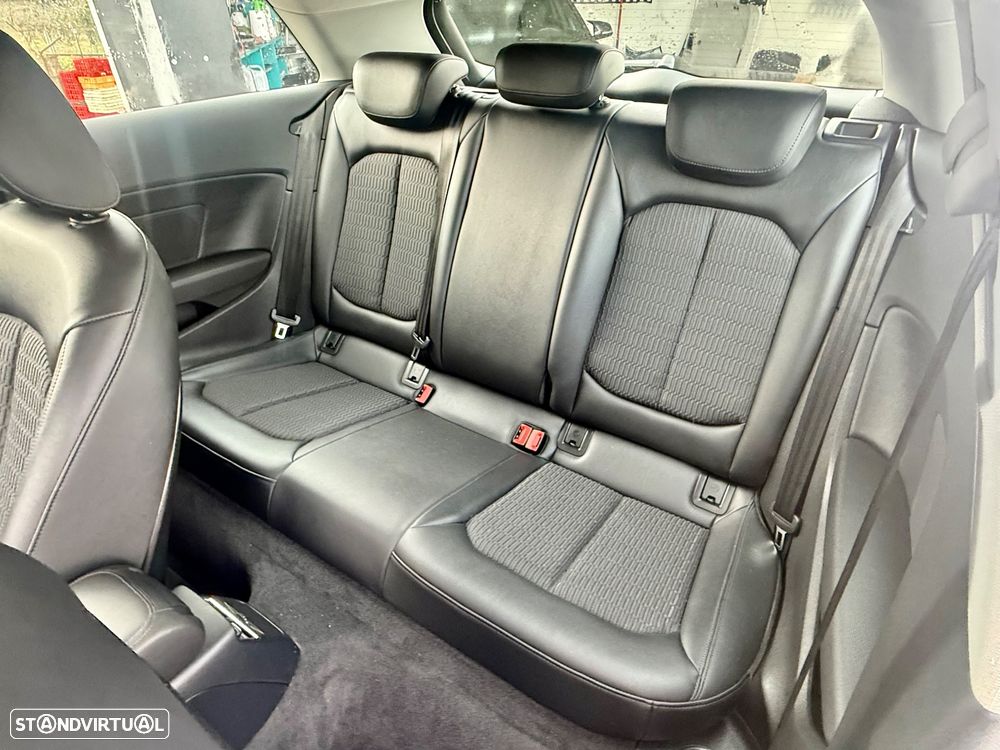 Audi A3 Sportback 1.6 TDI Attraction - 23